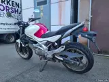 Suzuki SFV 650 Gladius - 5