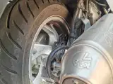 Suzuki Burgman AN400 - 2