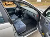 Toyota Carina E 2,0  - 5