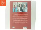 Tre søstre : samtaler mellem dronning Margrethe, prinsesse Benedikte og dronning Anne-Marie af Jon Bloch Skipper (Bog) - 3