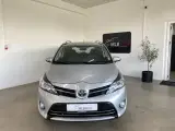 Toyota Verso 1,8 VVT-i T2 Vision 7prs - 3