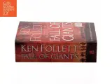 Fall of giants : book one of the Century trilogy af Ken Follett (Bog) - 2