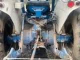 Ford 5000 Y-model - 4