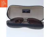 Chanel solbriller med etui fra Chanel (str. 14 cm) - 3