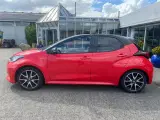 Toyota Yaris 1,5 Hybrid H3 Premier Edition e-CVT - 4