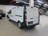 Renault Trafic T29 2,0 dCi 145 L2H1 EDC - 4