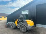 Mecalac AX700 - 3