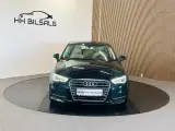 Audi A3 2,0 TDi 150 Ambiente Sportback S-tr. - 2