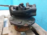 Massey Ferguson 6465 Hjulnav L. 3903809M11 - 4