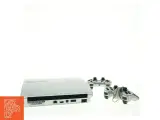 PlayStation 3 med to controllere fra Sony (str. 29 x 29 cm) - 2