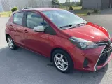 Toyota Yaris  - 3