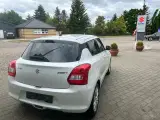 Suzuki Swift 1,2 Dualjet Action AEB 90HK 5d - 4