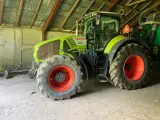 CLAAS Axion 950 CMatic
