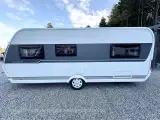 2019 - Hobby Excellent 560 LU   Enkeltsenge - Mover - Gulvvarme - Fortelt - 5
