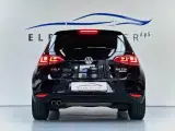 VW Golf VII 2,0 TDi 150 Highline BMT - 3