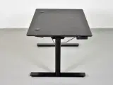 Hæve-/sænkebord med sort linoleum, 120 cm. - 4
