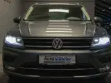 VW Tiguan 2,0 TDi 190 Highline DSG 4Motion - 2