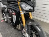 Triumph Speed Triple 1200 RS - 2
