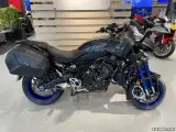 Yamaha Niken - 3