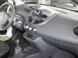 Renault Twingo 1,5 dCi 75 Authentique ECO2 - 5