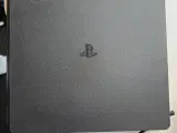 Playstation PS4 og 6 spil