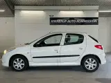 Peugeot 206+ 1,4 HDI Comfort Plus 68HK 5d - 2