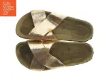 Gyldne sandaler fra Sofie Schnoor (str. 35) - 4