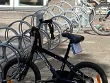 SCO 16” børnecykel i sort
