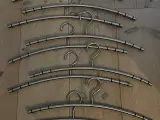 10 Bøjler i metal fra Menu