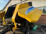 New Holland BR7070 (Sælges i dele/For parts) - 3