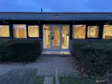 Centralt beliggende 305 m2 kontorer og lager med grøn park udlejes i Jyllinge - 3