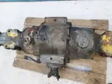 New Holland LB110 Bagaksel 86552795 - 5