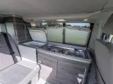 2018 - VW California Ocean 4 Motion   Velholdt og fuldt udstyret autocamper med firehjulstræk - Kørt 118,000 Km. - 4