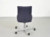 Häg h04 4200 kontorstol med sort/blå polster - 3