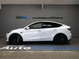 Tesla Model Y  Long Range AWD - 3