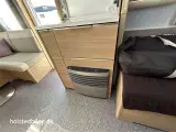 2019 - Adria Adora 572 UT   Enkeltsenge og ende bad/wc - 5
