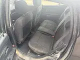 Kia Picanto 1,1 Exclusive 65HK 5d - 5