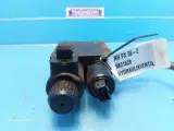 New Holland FX38 Hydraulikventil 9831828 - 3