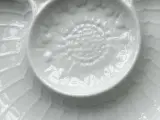 Hvidt blomsterfad, porcelæn - 3