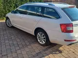 Skoda Octavia 1,4 TSi 140 Elegance Combi - 3