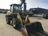 Yanmar V100 - 3