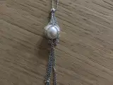 Sølv halskæde med kugle og justerbar længde