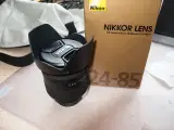 Nikon   AF Nikkor  24-85/2.8-4 D   FX    Ø 72.
