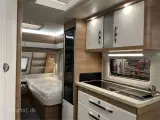 2023 - Hobby De Luxe 495 UL   Hobby 495 UL med enkelsenge fra Hinshøj Caravan A/S. - 3