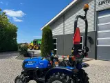 Solis S26 6+2 Gearmaskine med Servostyring og brede traktorhjul - 3