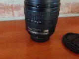 Nikon af-s 18-70mm m. UV-filter 