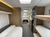 2020 - Adria Adora 593 UK Fantastisk flot FAMILIEVOGN m/MOVER + ISABELLA fortelt, 7 sovepladser - 5