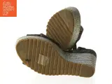 Sorte kilehæl sandaler fra Forever Folie (str. 38 ) - 4