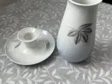 Vase og lysestage i Løvfald
