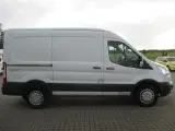 Ford Transit Custom 330 L2H1 2,2 TDCi Trend 125HK Van 6g - 4